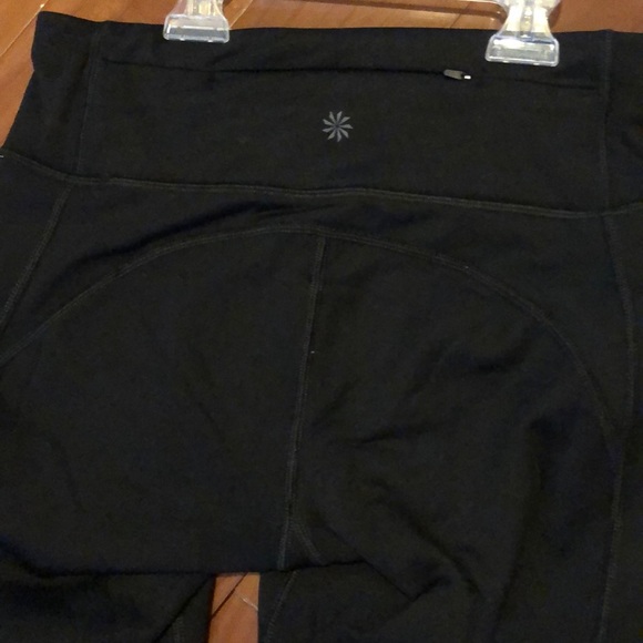 Athleta Black Alpine Valley Leggings Size XS - Picture 3 of 6